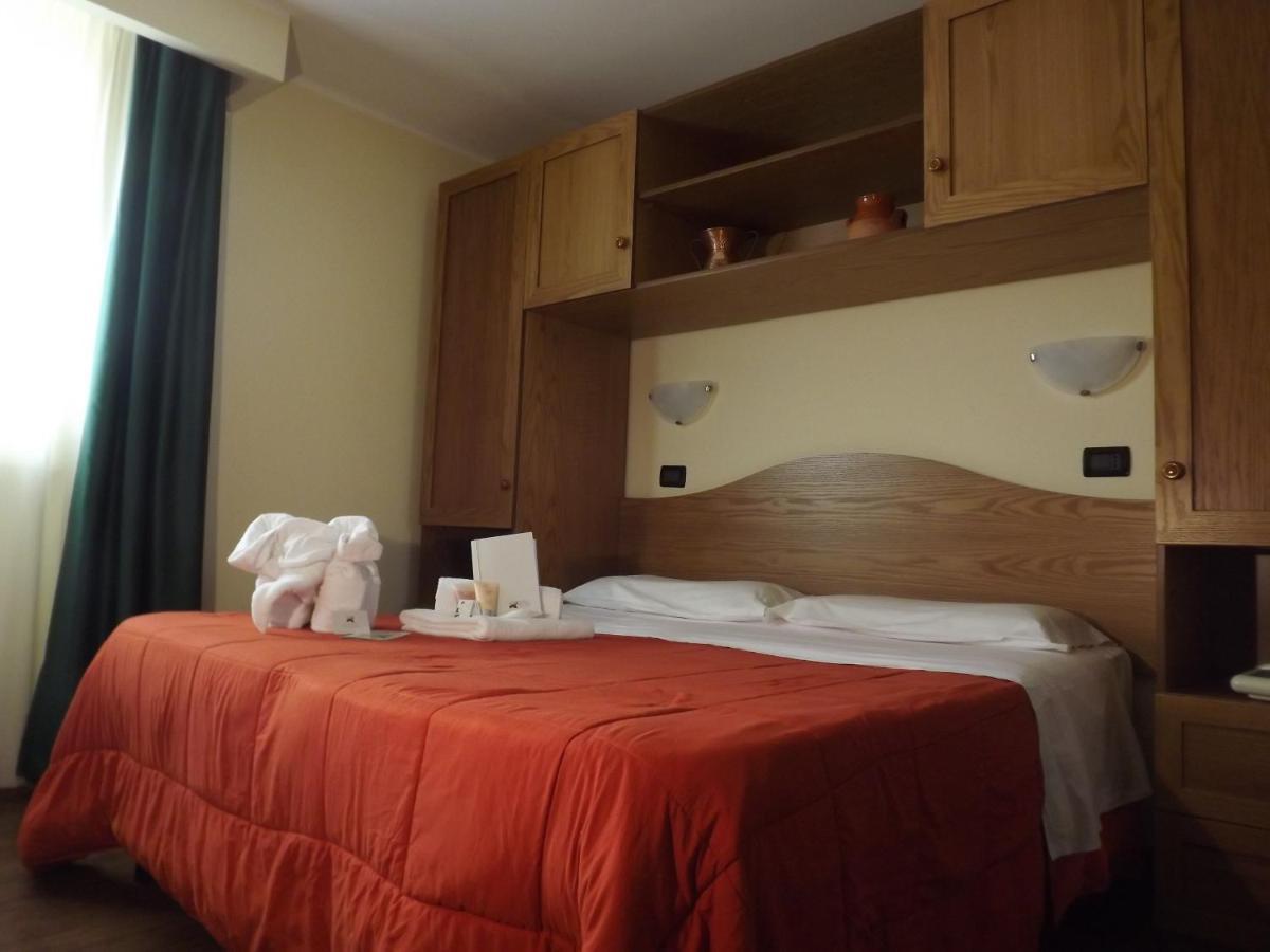 Club Hotel Kristiania 圣马西莫 外观 照片